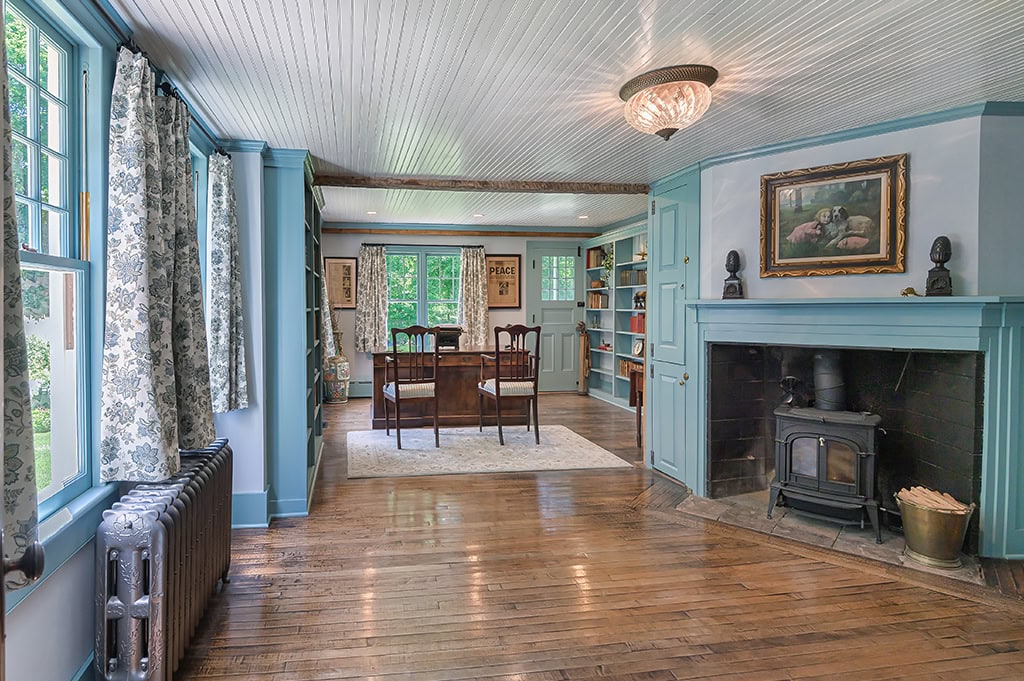 Evergreen Bough Jjg 01